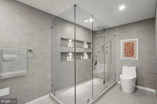 $2,200,000 | 2501 M Street Northwest, Unit 612, Washington, DC 20037