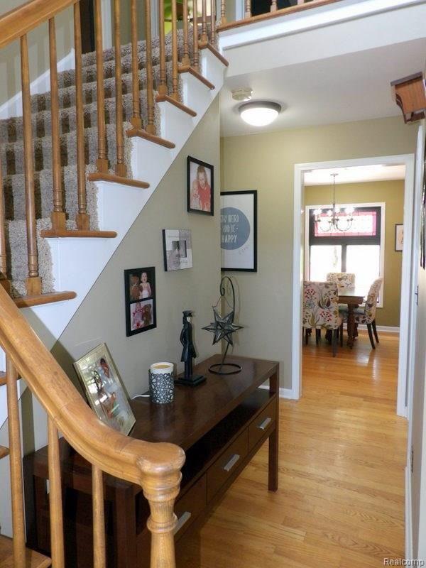 26426 Inkster Road Flat Rock, MI 48134 - Photo 34 of 56 102_4926.JPG
