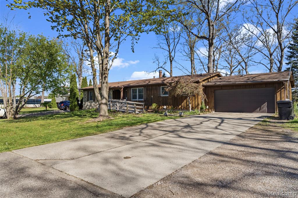 4191 McCandlish Road Grand Blanc, MI 48439 - Photo 6 of 53