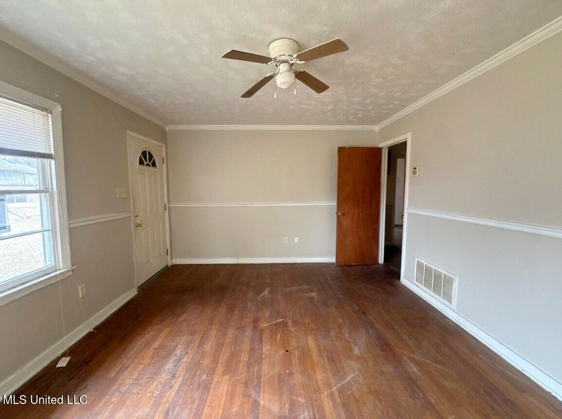 216 Meadowview Street Jackson, MS 39209 - Photo 5 of 14 216_9