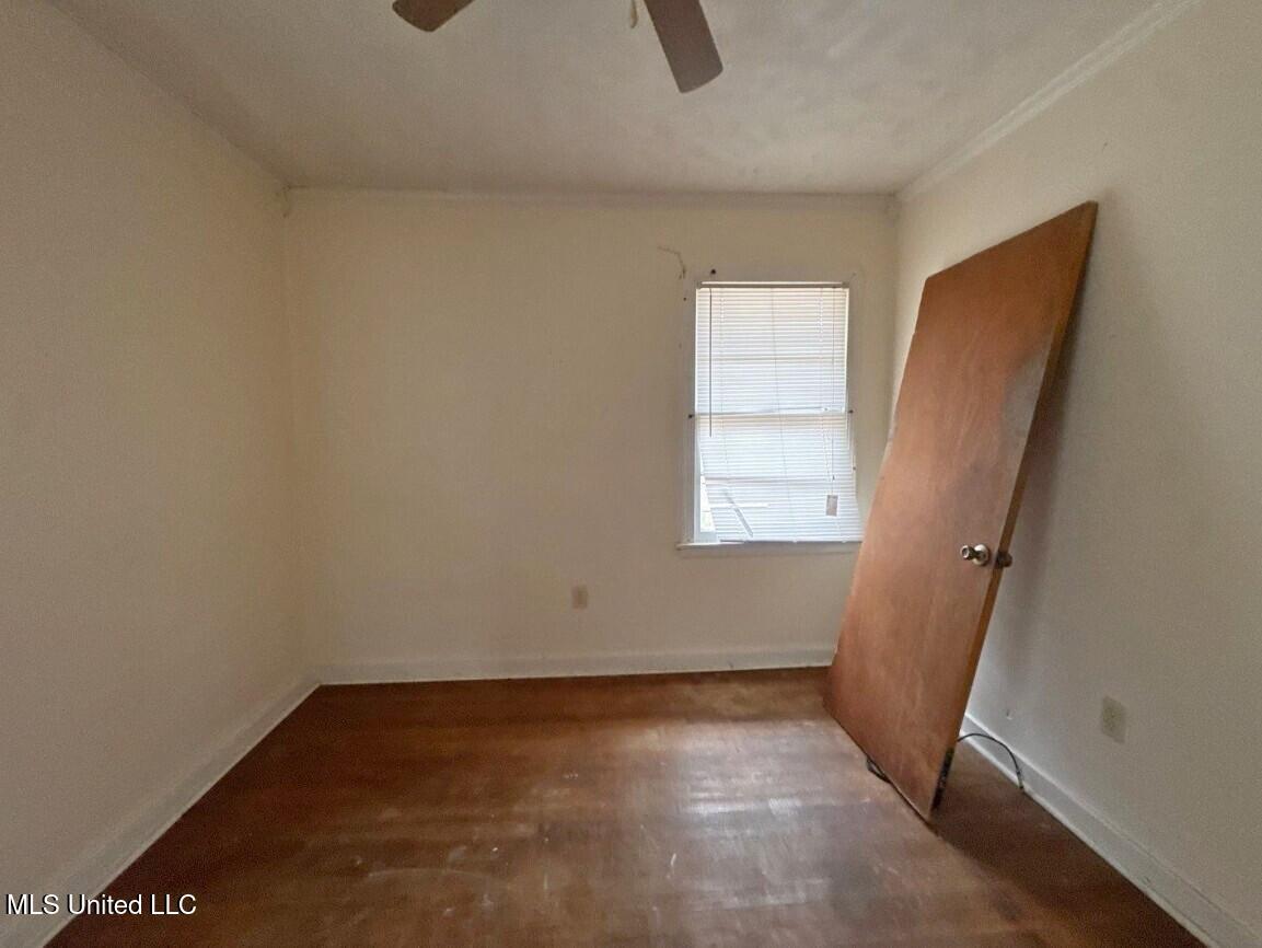216 Meadowview Street Jackson, MS 39209 - Photo 8 of 14 216_12