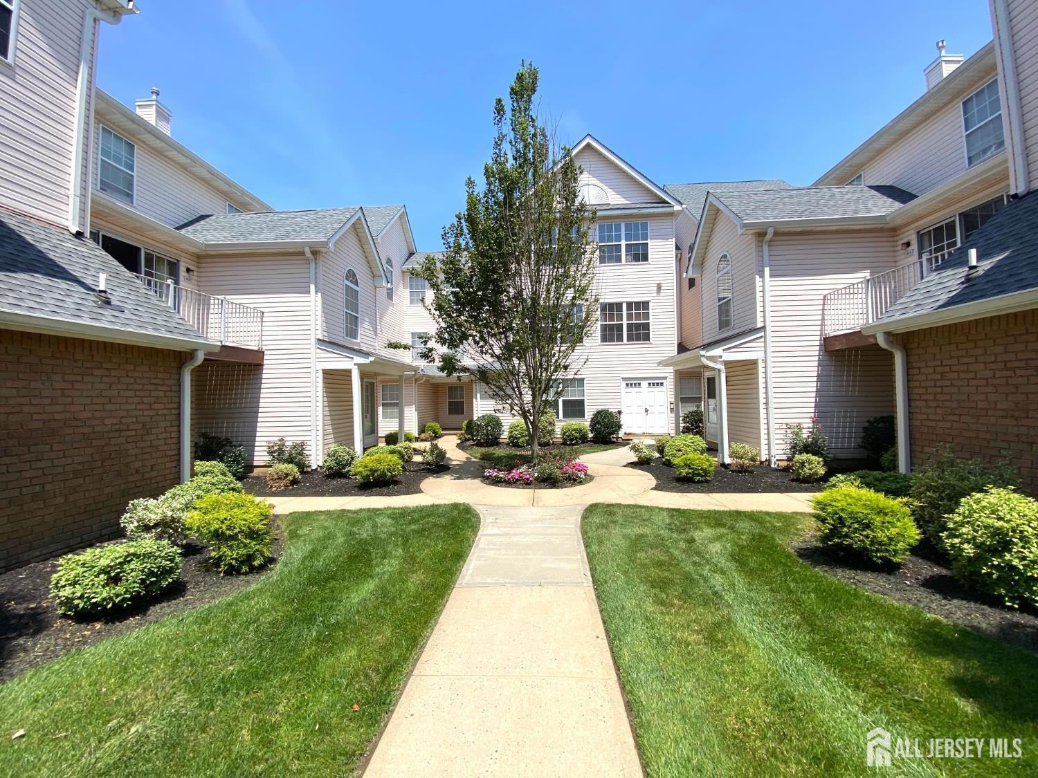 420 Plymouth Road North Brunswick, NJ 08902 - Photo 15 of 16