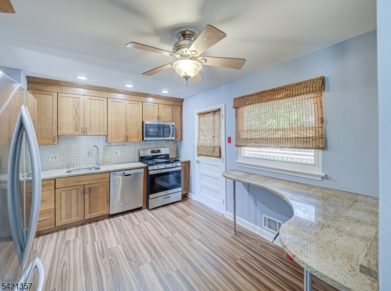 50 Auburn Road Parsippany, NJ 07054 - Photo 9 of 33