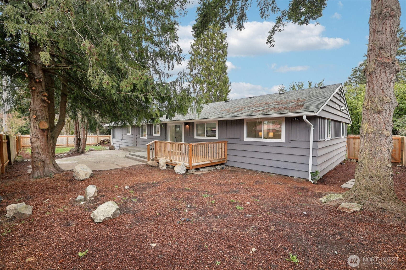 13107 Military Road South SeaTac, WA 98168 - Photo 30 of 35