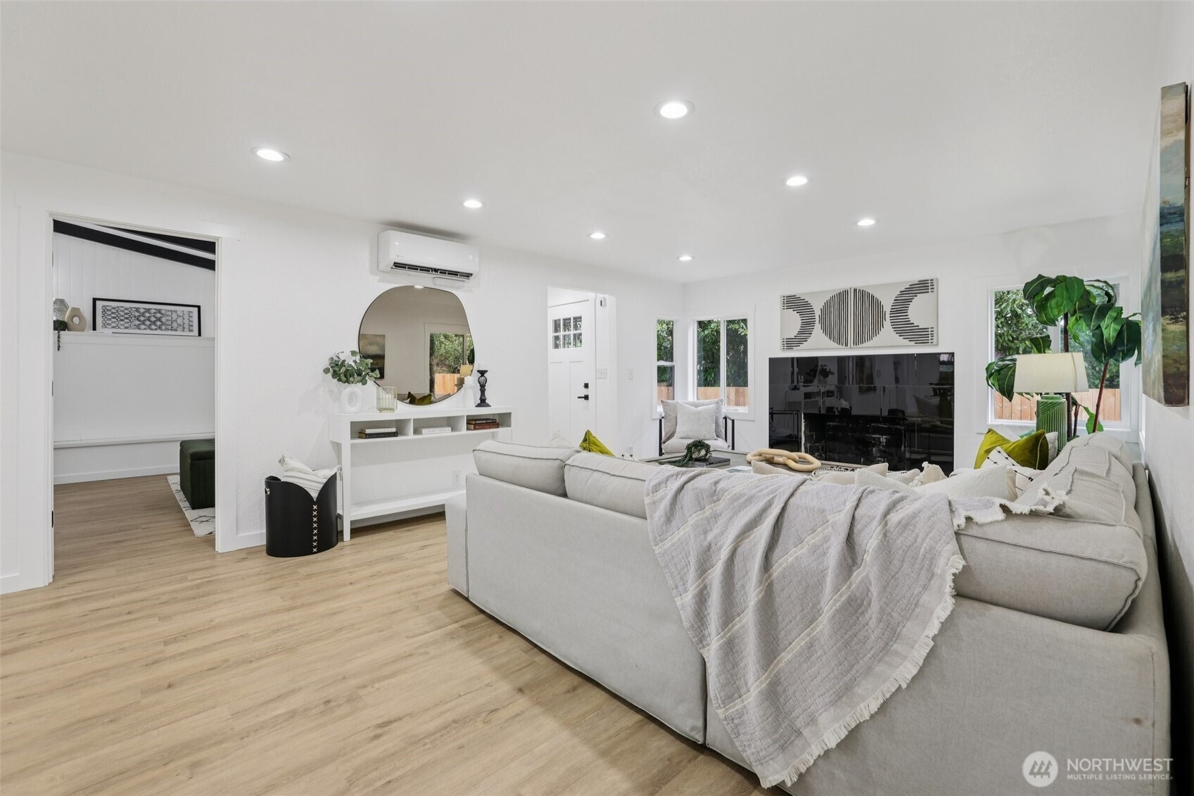 13107 Military Road South SeaTac, WA 98168 - Photo 8 of 35