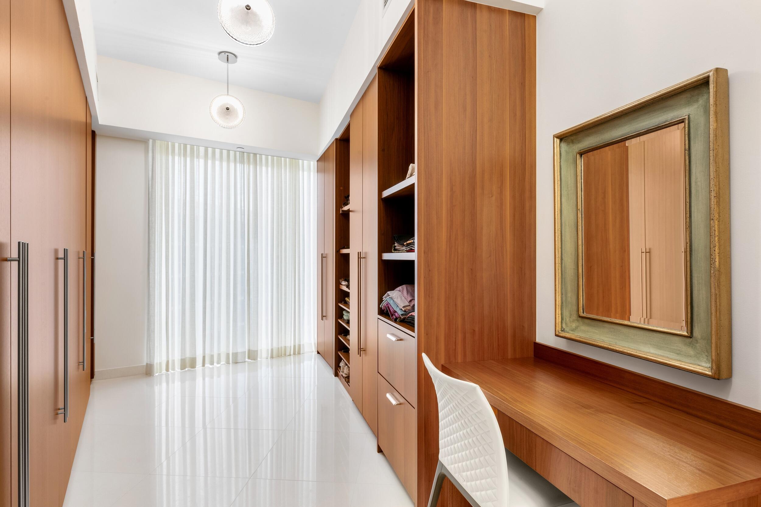 1000 South Ocean Boulevard, Unit 408 Boca Raton, FL 33432 - Photo 20 of 44 PRIMARY CLOSET
