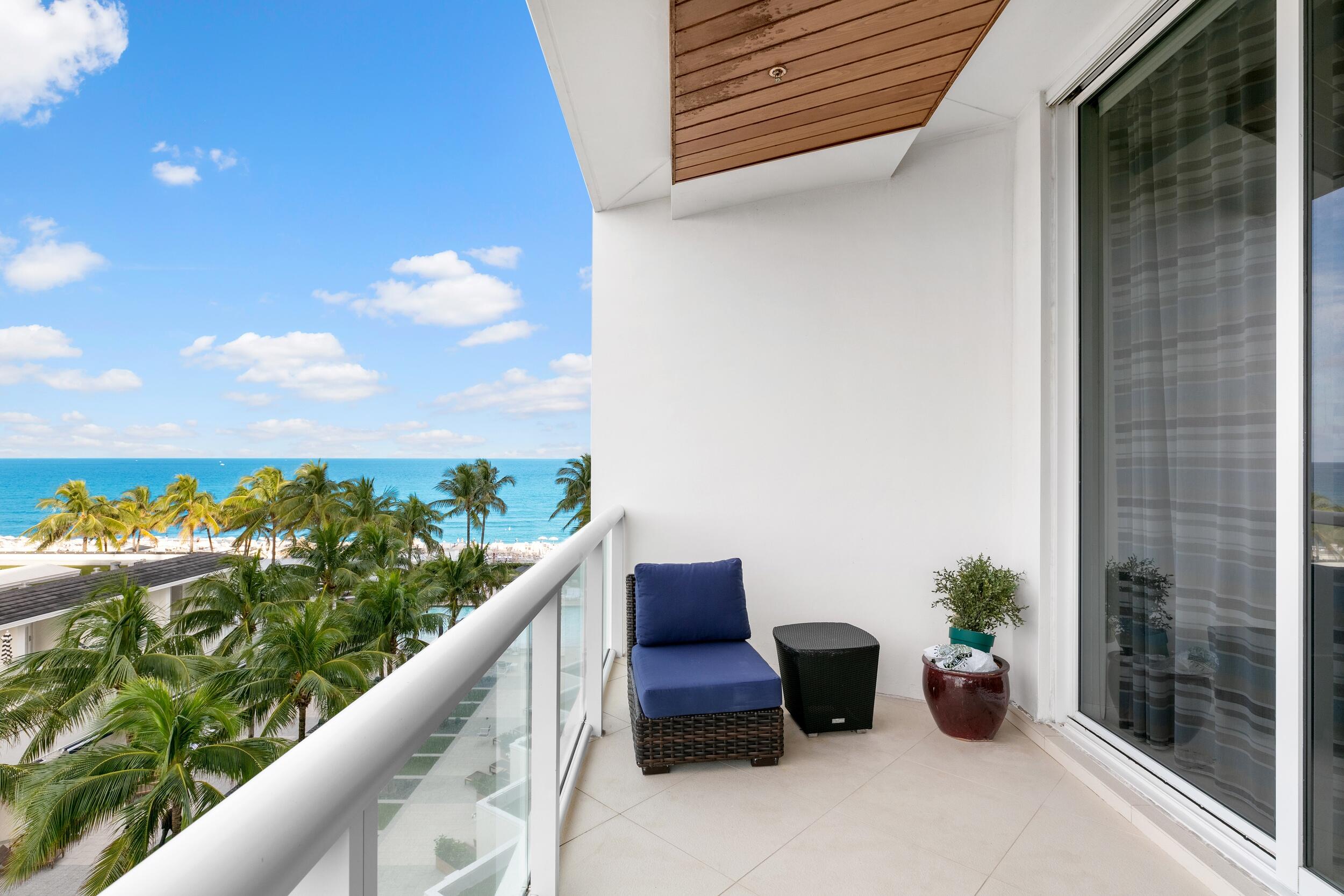 1000 South Ocean Boulevard, Unit 408 Boca Raton, FL 33432 - Photo 25 of 44 GUEST TERRACE