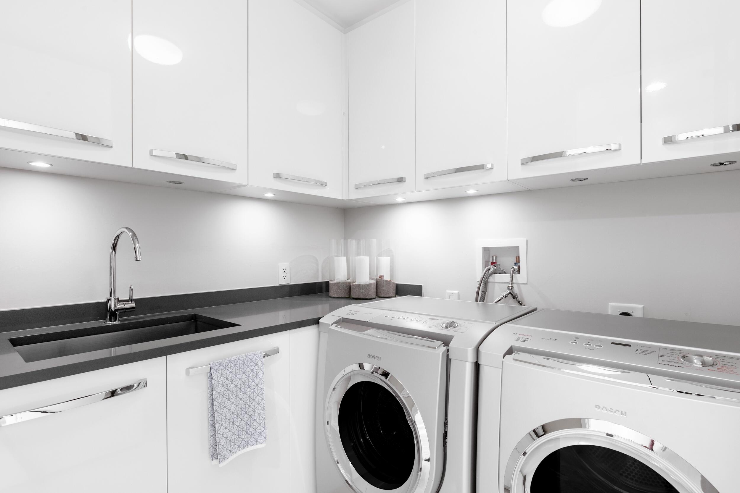 1000 South Ocean Boulevard, Unit 408 Boca Raton, FL 33432 - Photo 32 of 44 LAUNDRY ROOM