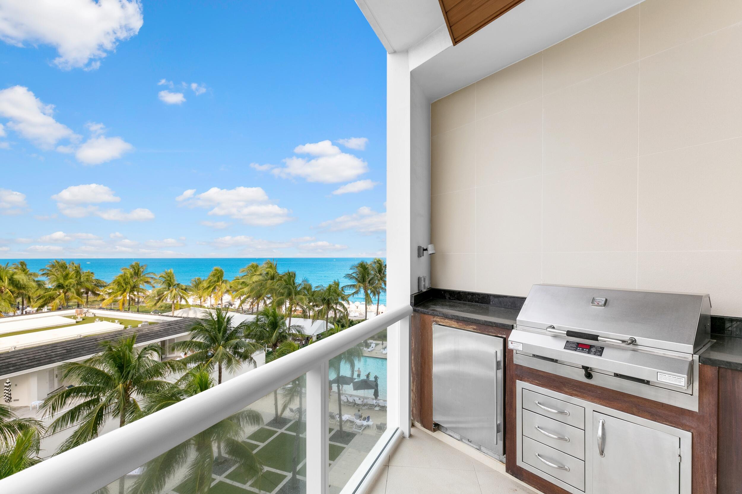 1000 South Ocean Boulevard, Unit 408 Boca Raton, FL 33432 - Photo 6 of 44 SUMMER GRILL