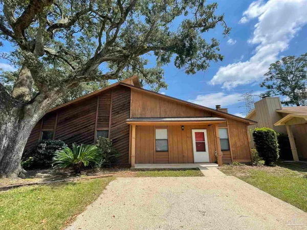 $1,095 | 7812 Deborah Drive, Pensacola, FL 32514