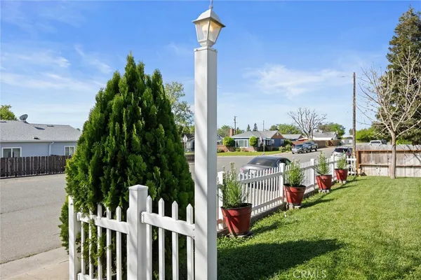 $265,000 | 1720 Luning Street, Red Bluff, CA 96080