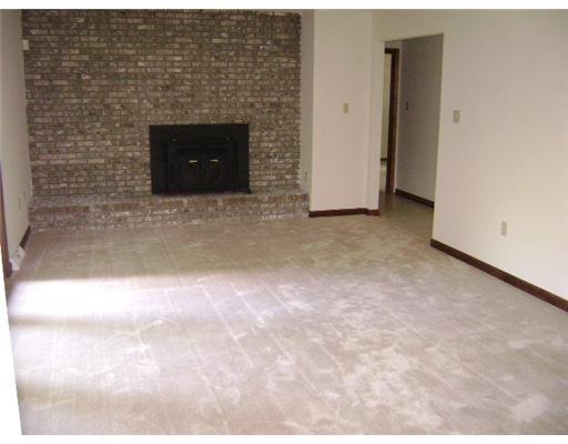 678 Pittsburgh Rochester, PA 15074 - Photo 5 of 14 Other.