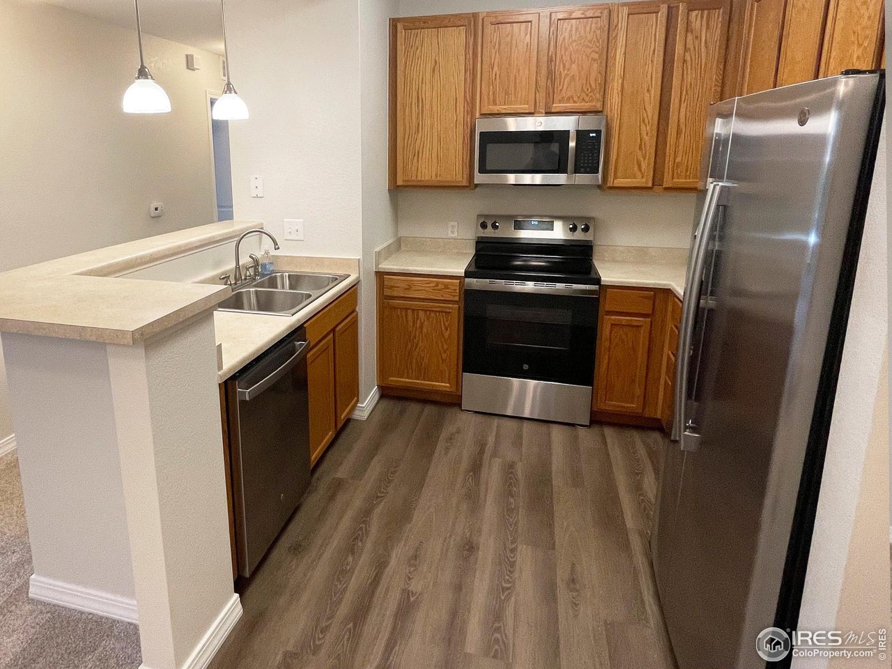 2133 Krisron Road, Unit 103 Fort Collins, CO 80525 - Photo 6 of 26 Kitchen