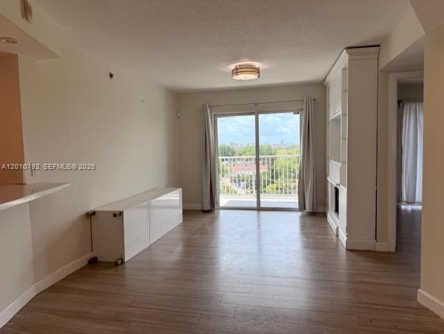 2415 Northwest 16th St Road, Unit 6051 Miami, FL 33125 - Photo 6 of 14