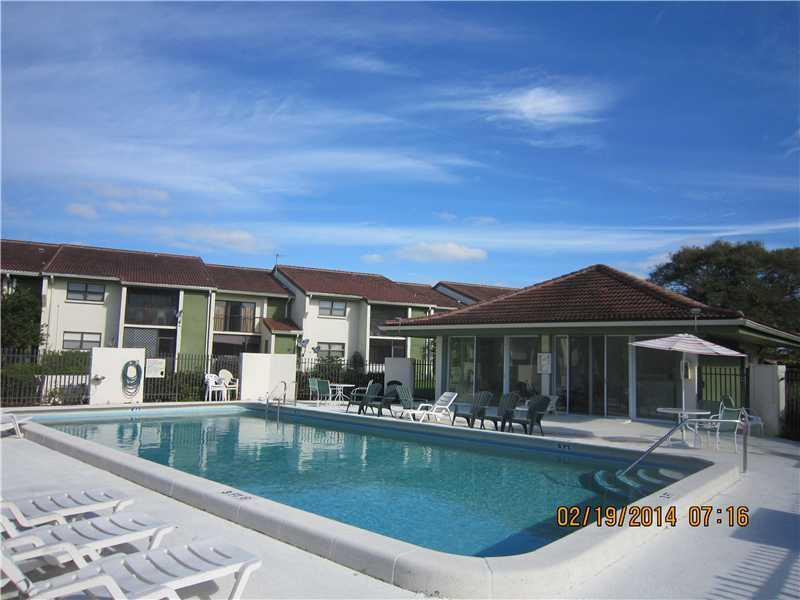 22465 Southwest 61st Way, Unit 147 Boca Raton, FL 33428 - Photo 16 of 17 Exterior Front