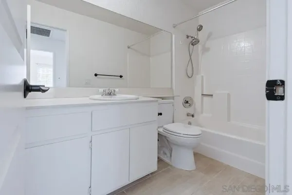 $3,100 | 10180 Palm Glen Drive, Santee, CA 92071