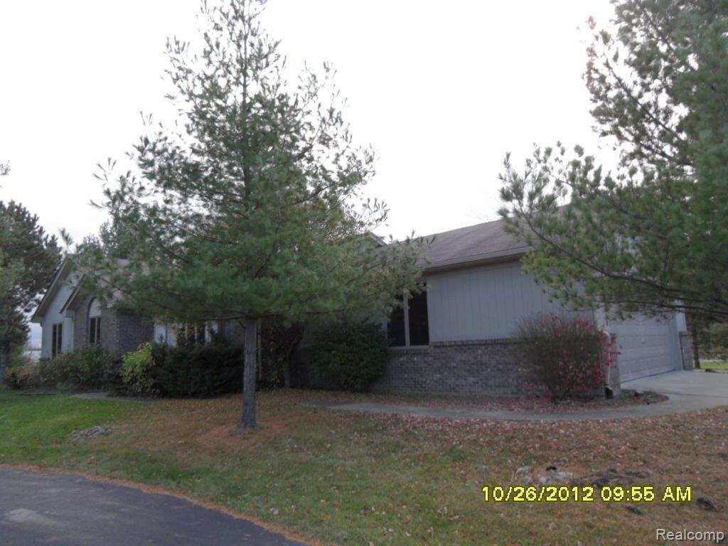24654 26 Mile Road Macomb, MI 48042 - Photo 2 of 17 front - right.JPG