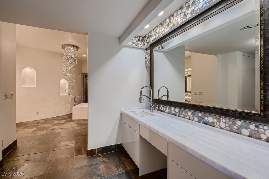 1 Quail Run Road Henderson, NV 89014 - Photo 35 of 82 Changeable LED backlit stone quartzite counter tops