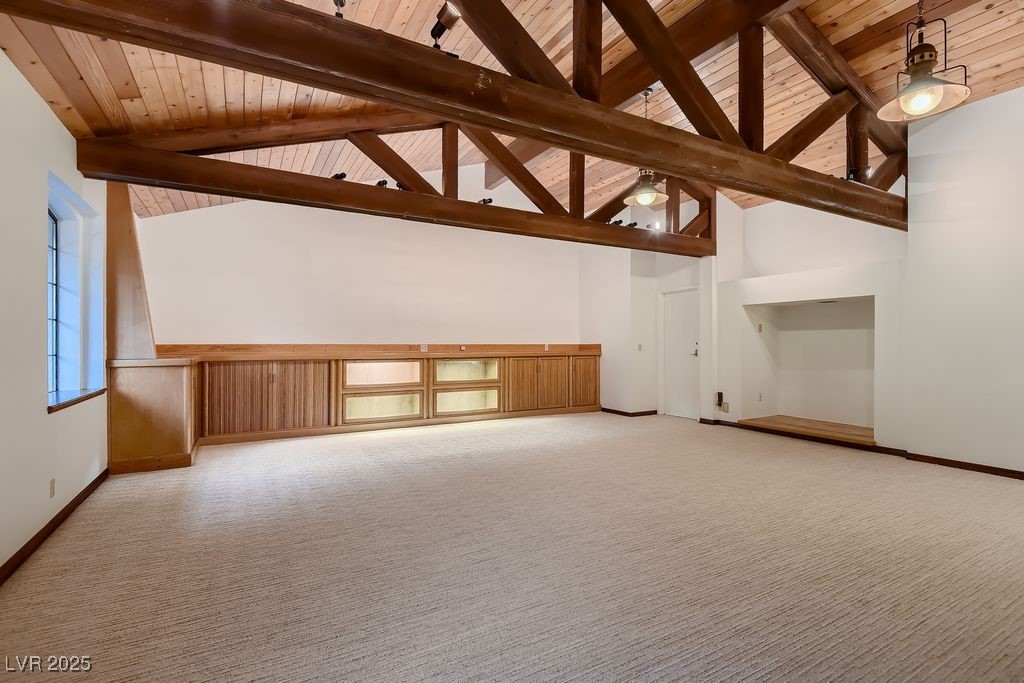 1 Quail Run Road Henderson, NV 89014 - Photo 44 of 82 Incredibly huge loft style family room