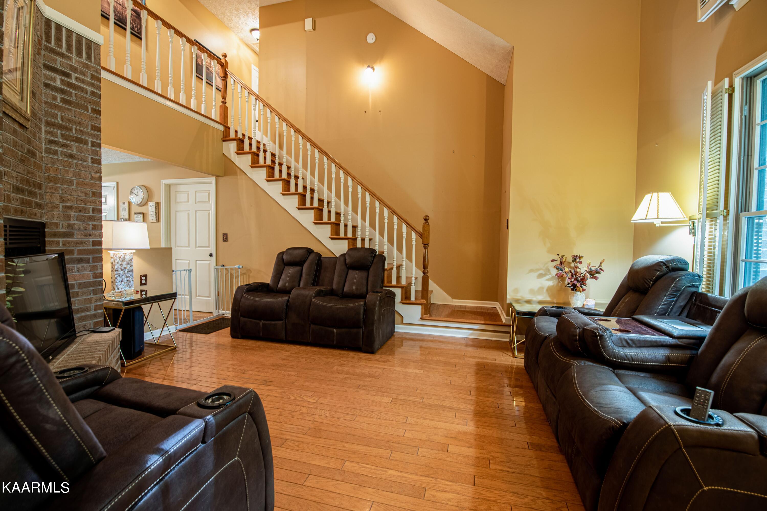 6547 Tell Mynatt Road Knoxville, TN 37938 - Photo 2 of 32 xiDleRnU
