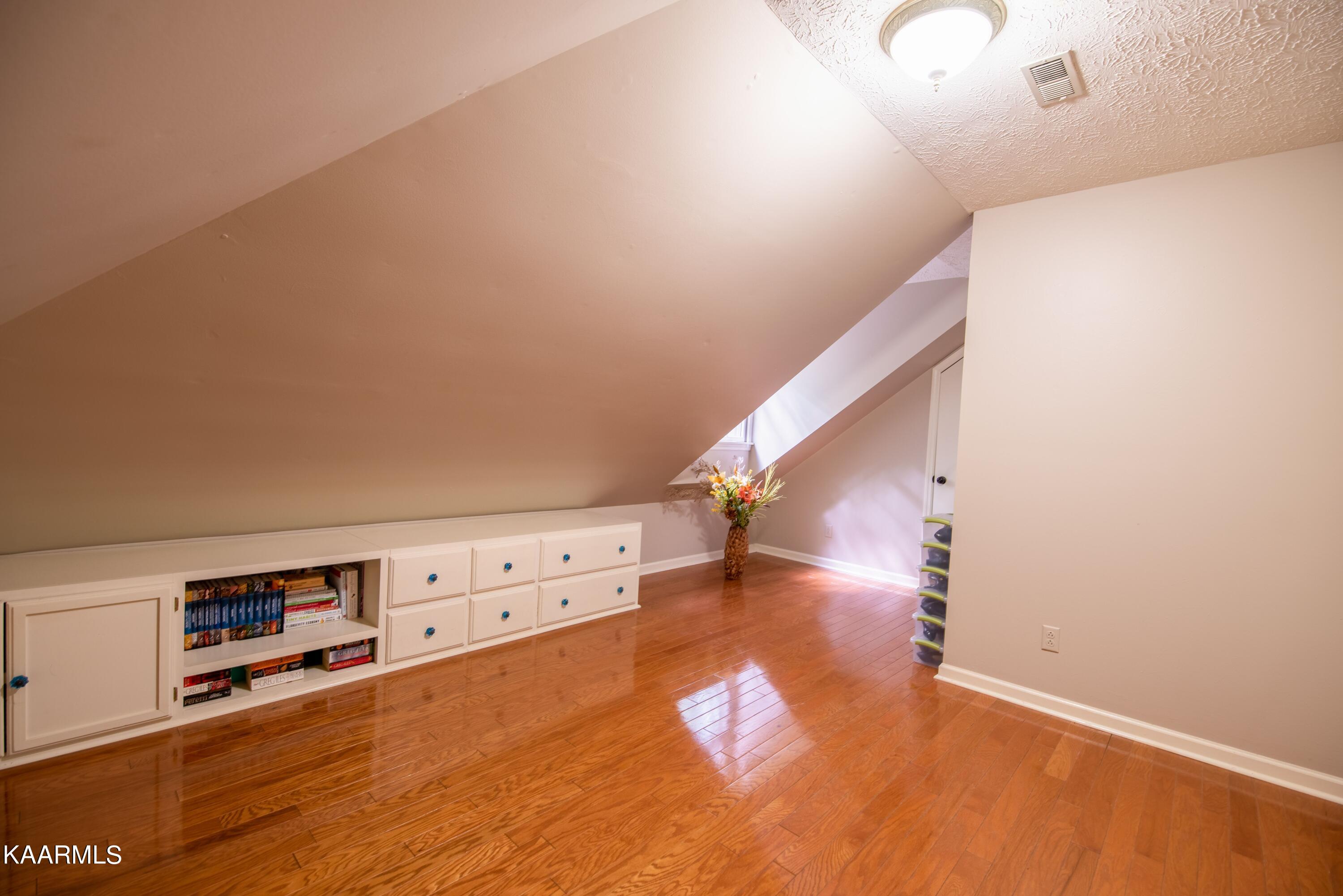 6547 Tell Mynatt Road Knoxville, TN 37938 - Photo 24 of 32 0b5xFzCk