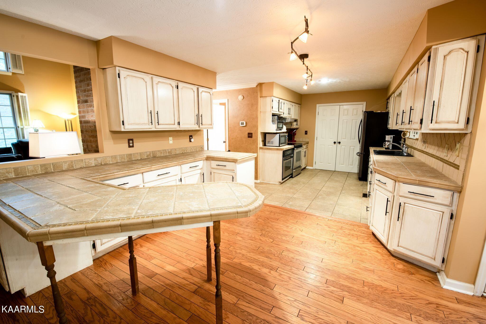 6547 Tell Mynatt Road Knoxville, TN 37938 - Photo 8 of 32 P51i62LM