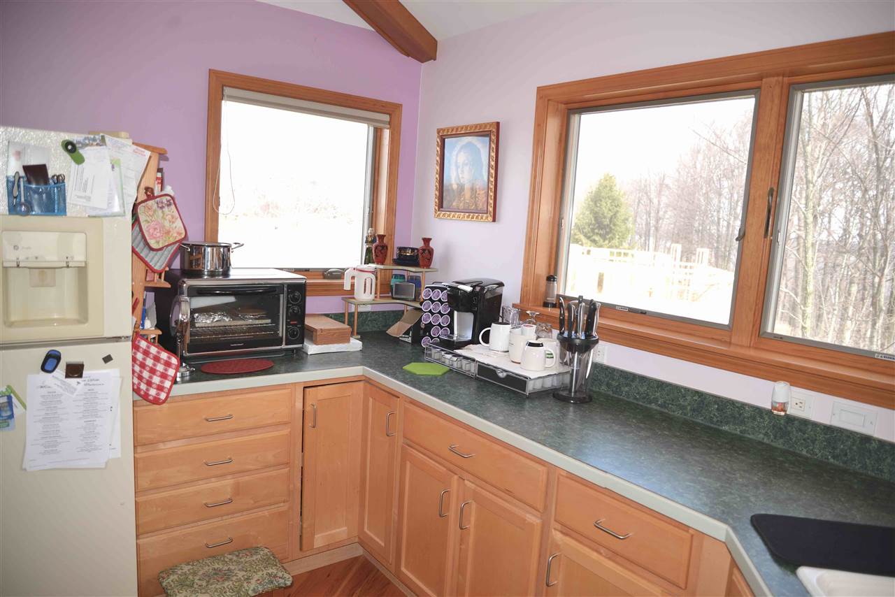 4761 Ridge Lane Kewadin, MI 49648 - Photo 14 of 39 1859746-13.JPG