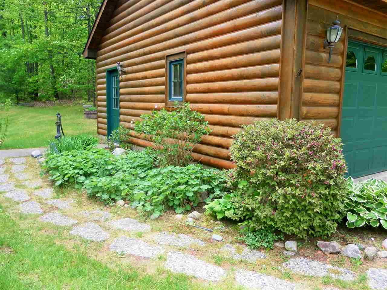 864 North 41 1/2 Road Manton, MI 49663 - Photo 26 of 28 1831819-25.JPG