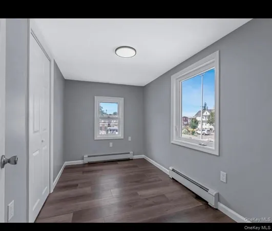 $5,950 | 6 East Barclay Street, Hicksville, NY 11801