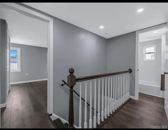 $5,950 | 6 East Barclay Street, Hicksville, NY 11801