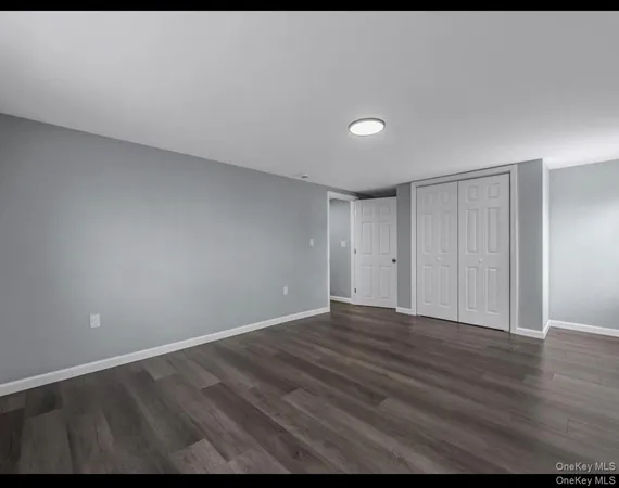 $5,950 | 6 East Barclay Street, Hicksville, NY 11801