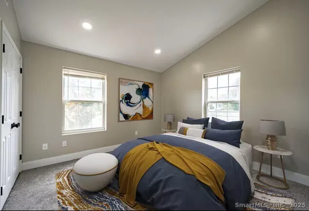 $2,050 | 253 West River Street, Milford, CT 06460