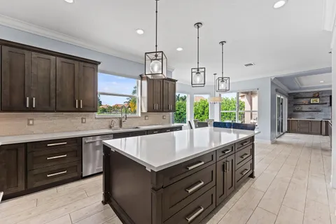 $1,285,000 | 9173 Oak Alley Drive, Lake Worth, FL 33467