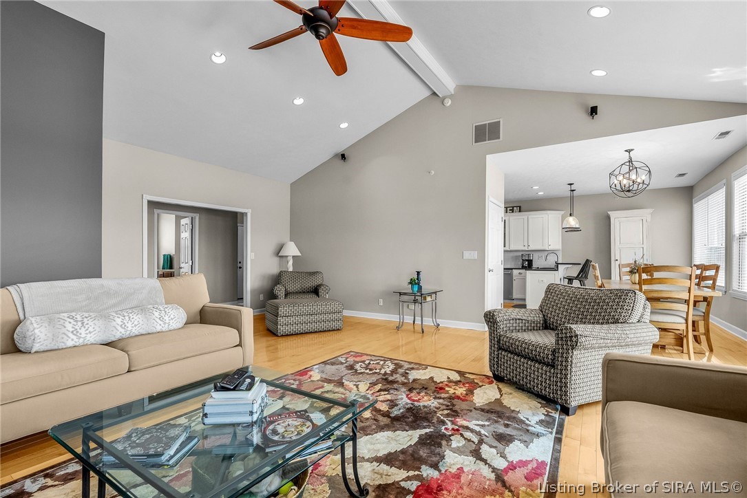 4702 Upper River Road Jeffersonville, IN 47130 - Photo 21 of 69 Great Room