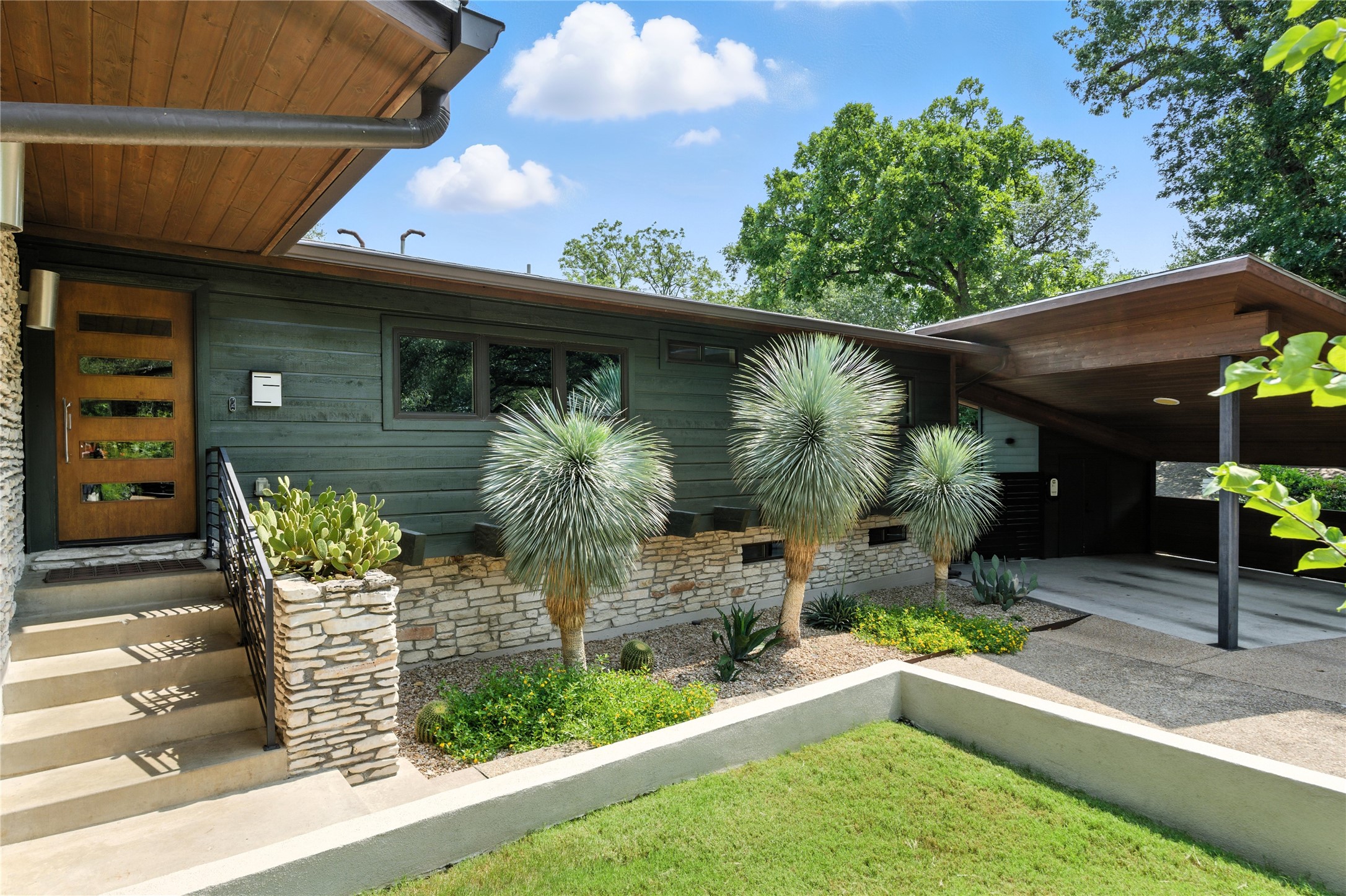 3302 Cherry Tree Circle Austin, TX 78731 - Photo 32 of 37 a view of a patio with table and chairs and potted plants
