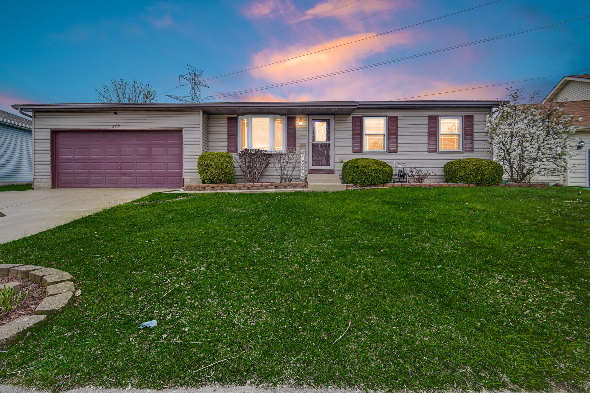 379 Rainier Road Valparaiso, IN 46385 - Photo 12 of 12 1920x1280