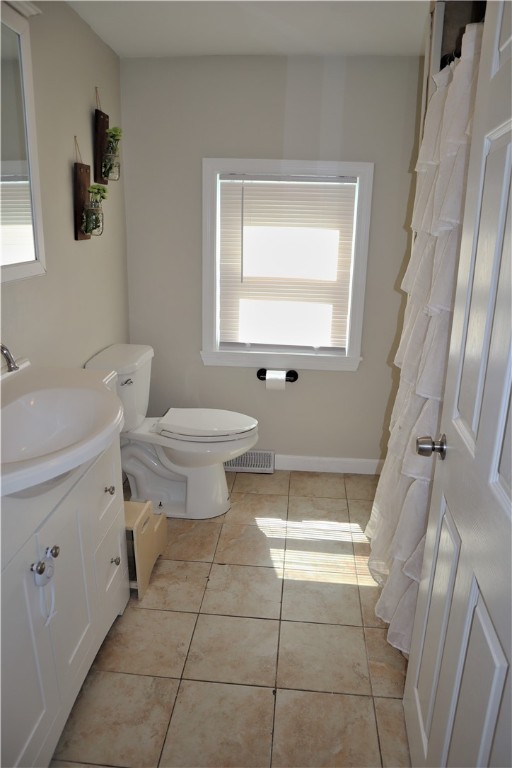 22 Narragansett Road Cumberland, RI 02864 - Photo 14 of 25