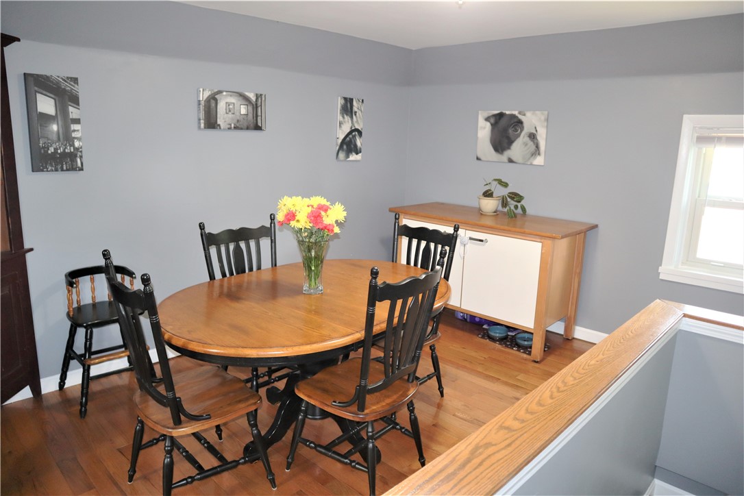 22 Narragansett Road Cumberland, RI 02864 - Photo 8 of 25