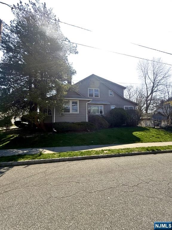 12 Hillcrest Road Maplewood, NJ 07040 - Photo 3 of 45