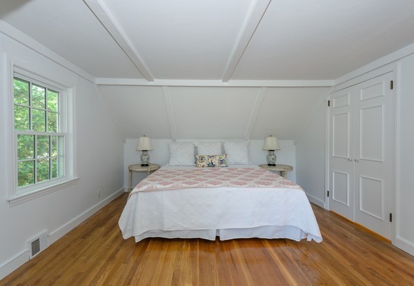 28 Aberdeen Road Hingham, MA 02043 - Photo 11 of 16 Gallery Image 11
