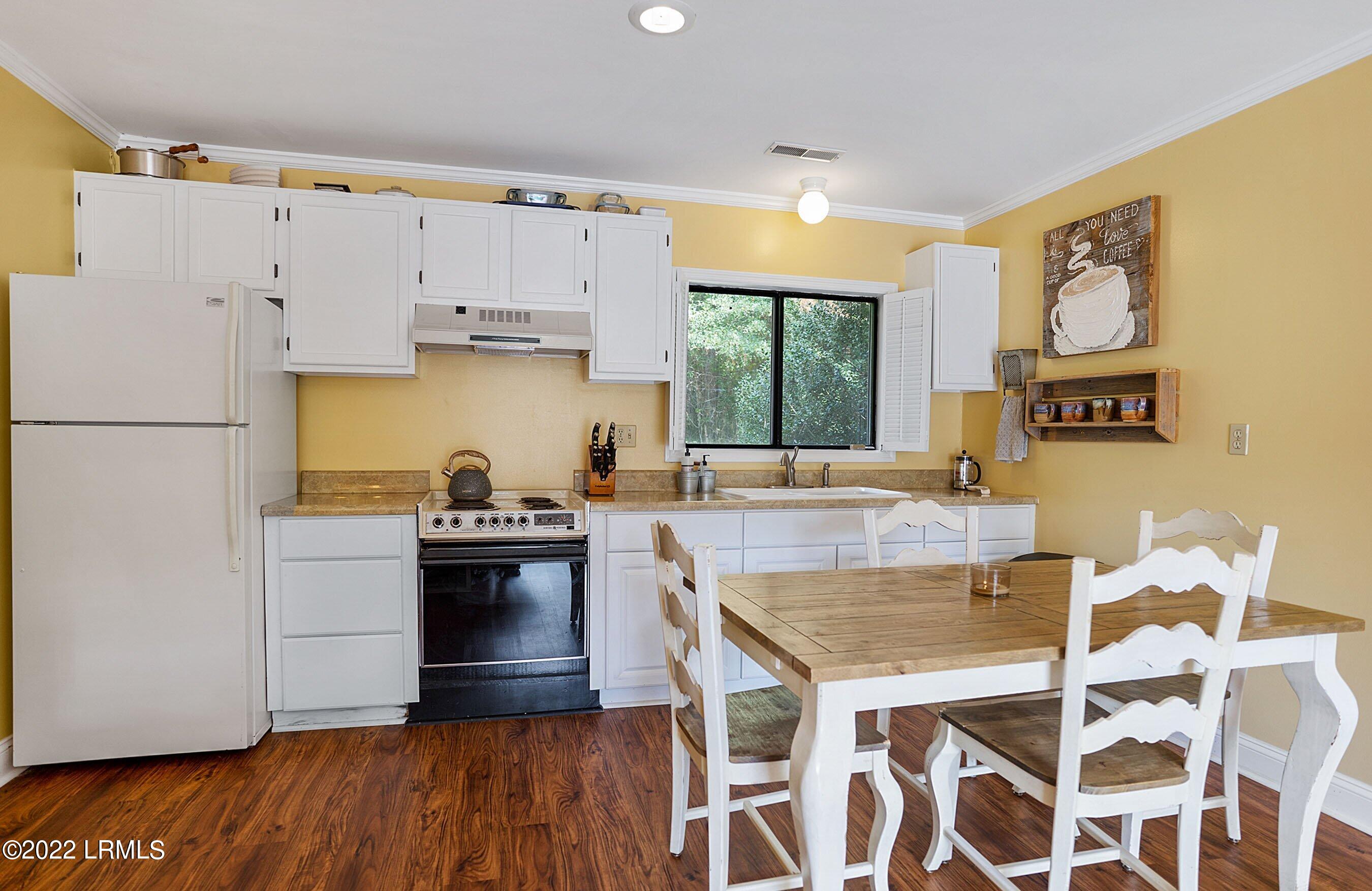 215 Helen Street Hampton, SC 29924 - Photo 30 of 48 DSC09597.jpg-SMALL