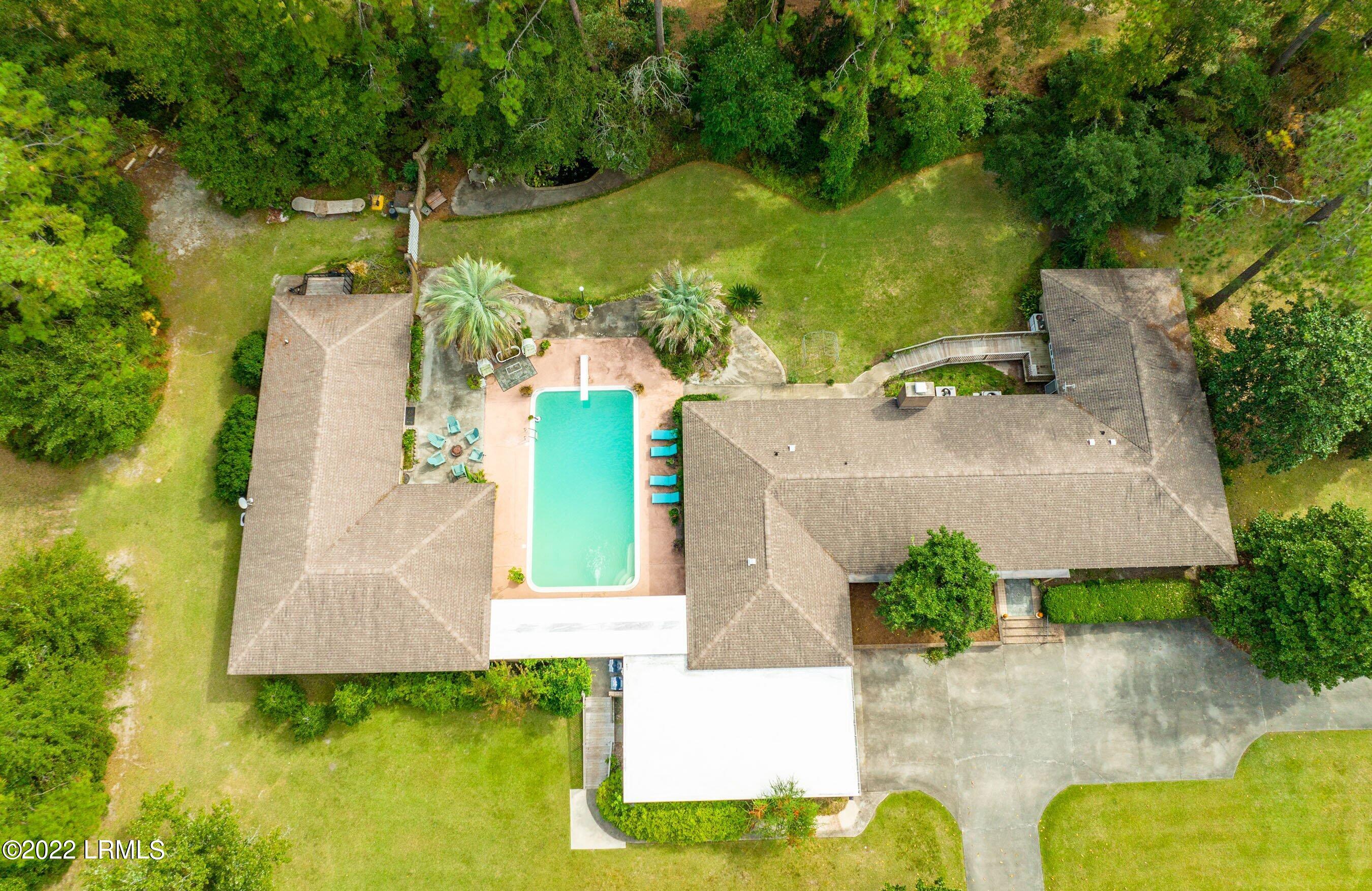 215 Helen Street Hampton, SC 29924 - Photo 46 of 48 DJI_0684.jpg-SMALL