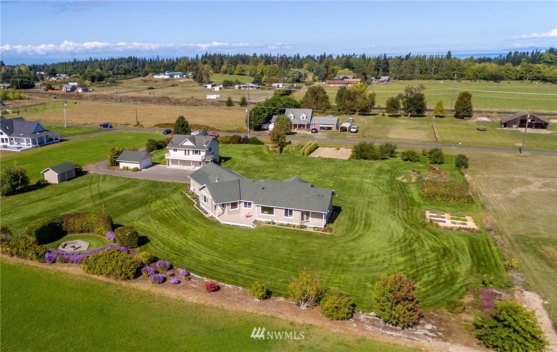 532 Heuhslein Road Port Angeles, WA 98362 - Photo 5 of 25 Gallery Image 5