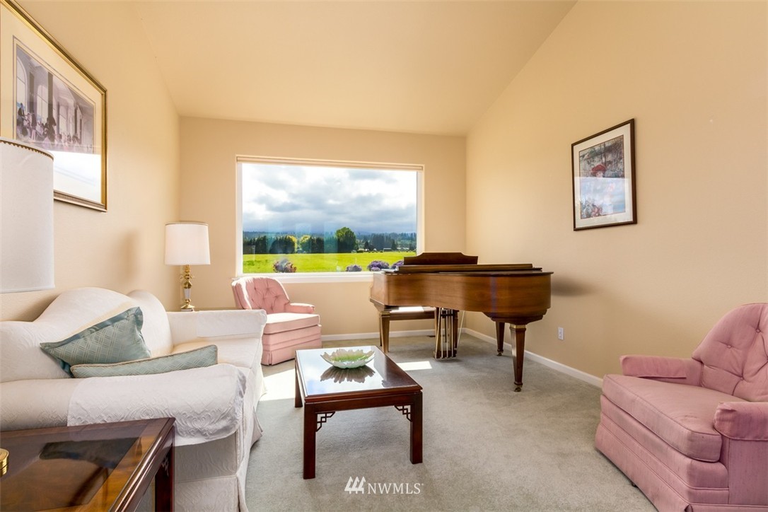 532 Heuhslein Road Port Angeles, WA 98362 - Photo 9 of 25 Gallery Image 9