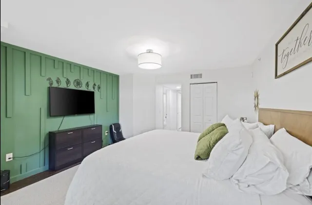 $3,350 | 3143 Clint Moore Road, Unit 107, Boca Raton, FL 33496