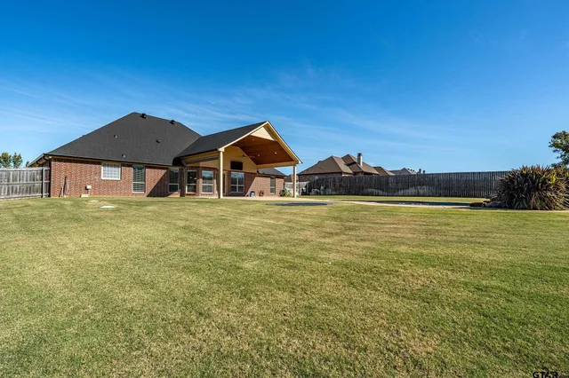 $460,000 | 180 Kwando Lane, Bullard, TX 75757