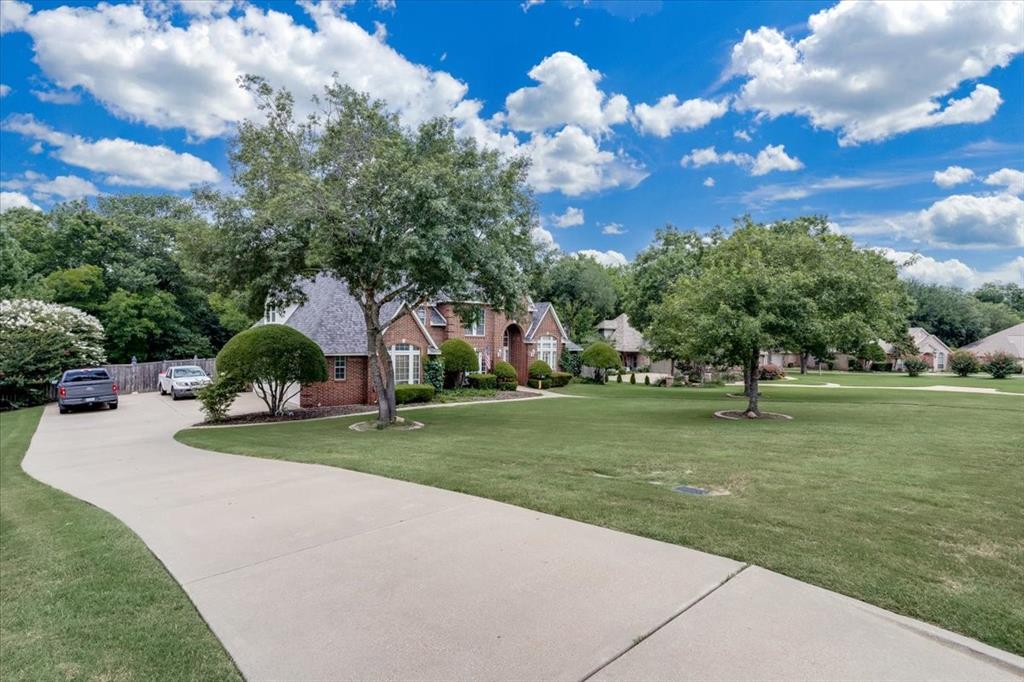 3025 Keri Lane Midlothian, TX 76065 - Photo 2 of 27