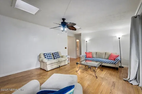 $279,000 | 7132 Hanson Drive South, Jacksonville, FL 32210