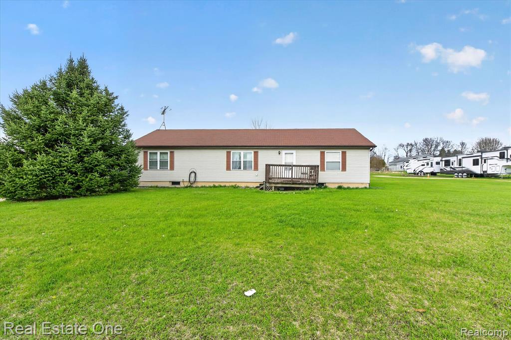 7841 Bergin Road Howell, MI 48843 - Photo 3 of 36 Gallery Image 3