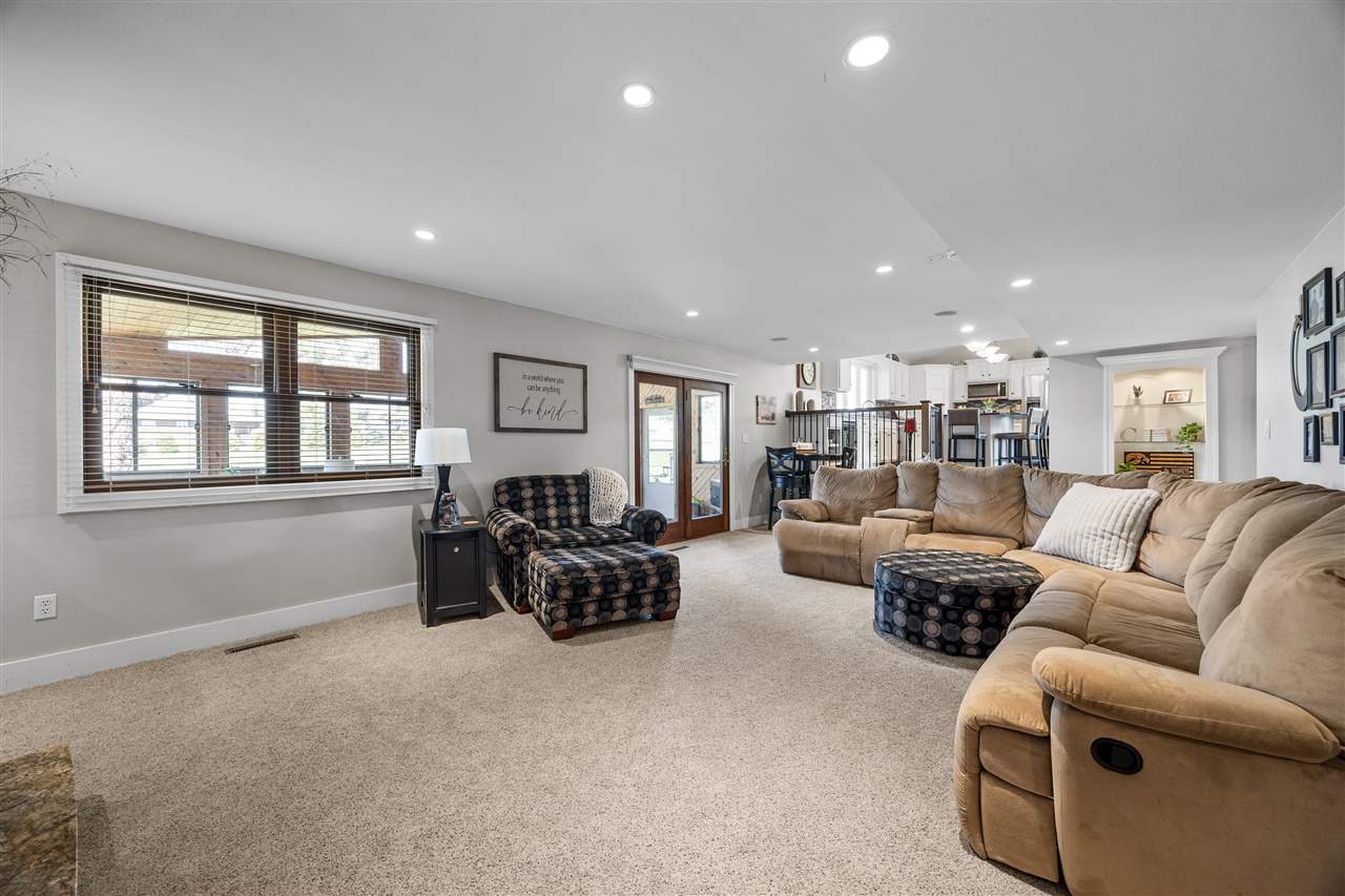 4160 Riverview Road Cedar Rapids, IA 52411 - Photo 4 of 9 Gallery Image 4